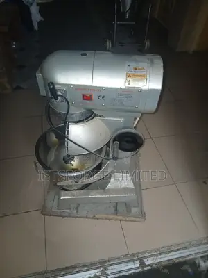 Commercial Cake Mixer