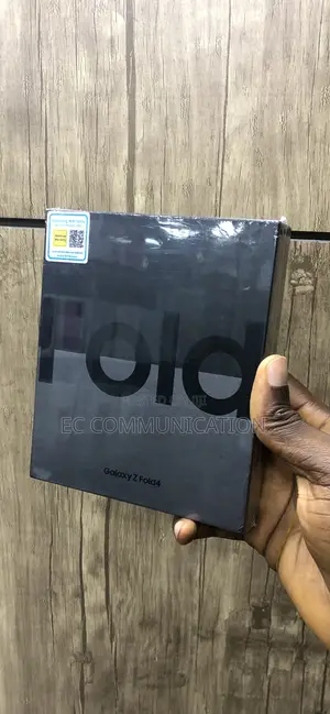 New Samsung Galaxy Z Fold4 512 GB Black