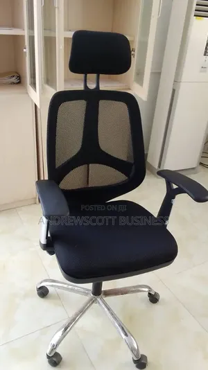 Executive Mesh Swivel Office Chair
