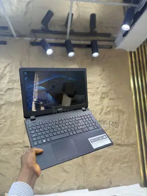 Laptop Acer Aspire 15 4GB Intel Celeron HDD 500GB