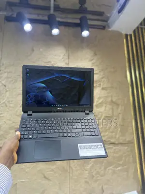 Laptop Acer Aspire 15 4GB Intel Celeron HDD 500GB