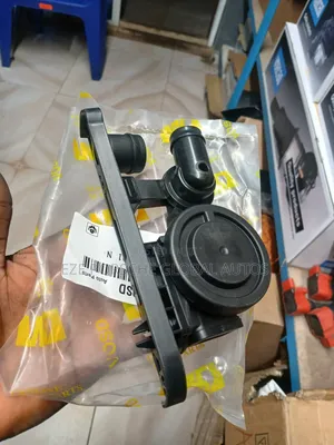 Engine Vacuum or PVC Valve 2.0 Fsi Turbo Passat