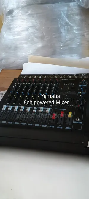 8ch Powered Mixer