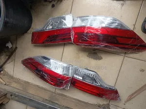 2017/18 Rear Light for Toyota Highlander Brand New Original