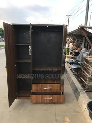 Brand New 4by6 Ft Wardrobe