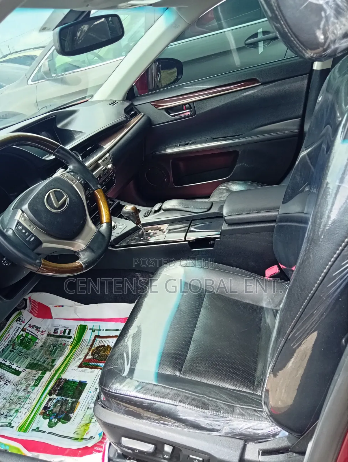 Lexus ES 2015 Red