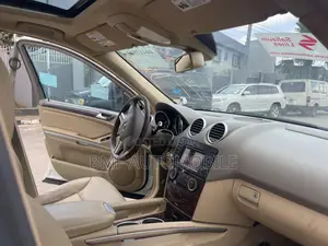 Mercedes-Benz M Class 2010 White