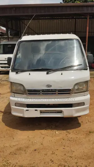 Daihatsu Hijet 2007 White