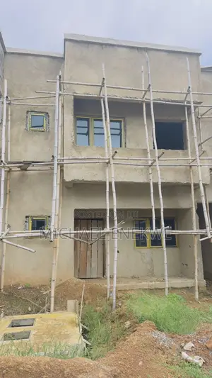 4bdrm Duplex in Palm Heights, Lugbe District for sale