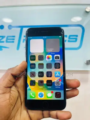 Apple iPhone 8 64 GB Black