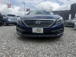 Hyundai Sonata ECO Sedan FWD (1.6L 4cyl 7A) 2017 Blue