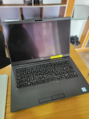 Laptop Dell Latitude 7400 8GB Intel Core i5 SSD 256GB