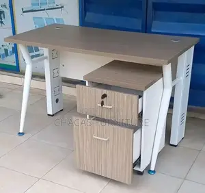 Modern Premium Office Desk - Heavy-Duty Workstation Cable Management