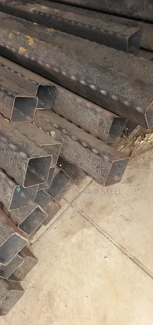50x50x2mm Design Square Pipe