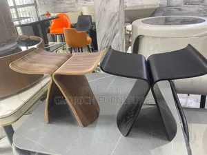 Butterfly Stool – Bent Plywood Design, Walnut Black Finish