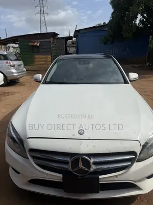 Mercedes-Benz C300 2016 White