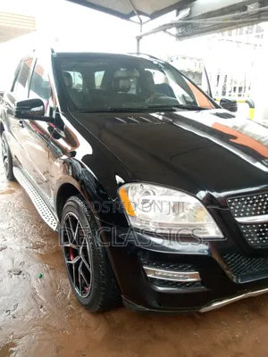 Mercedes-Benz M Class 2010 Black
