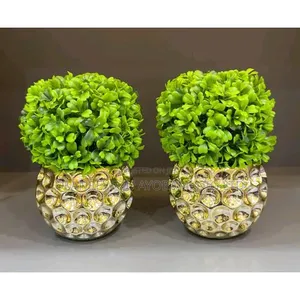 Beautiful Table Top Flower Vase Decor