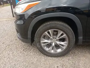 Toyota Highlander 2014 Black