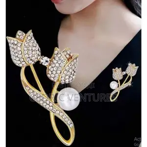 Tulip Flower Brooch Pin