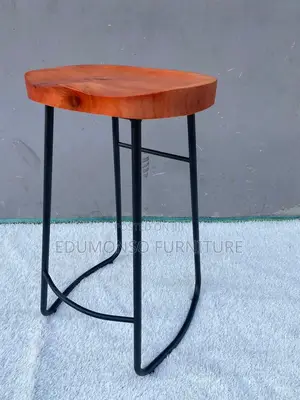 Stylish Style Bar Stools With Foot Rests for Kitchen Island