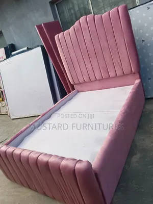 Quality 4x6ft Padded Bedframe