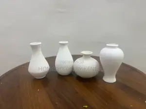 Minimal Ceramic Flower Vase