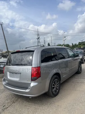 Dodge Caravan 2017 Gray