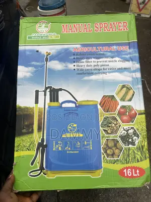 Farmworld Knapsack Sprayer Pro Featuring a 16-Liter Capacity