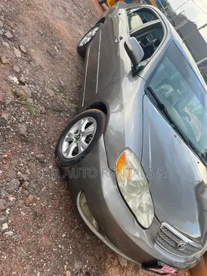 Toyota Corolla 2005 Gray