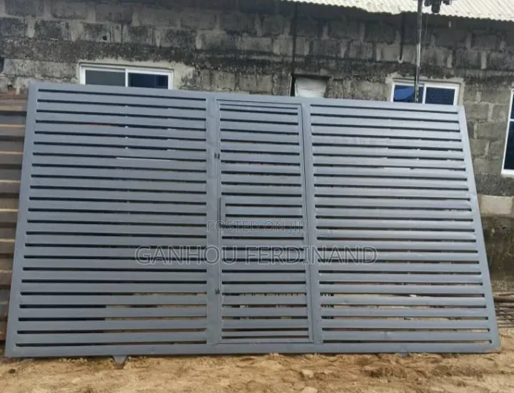 Welder Rolling Gate
