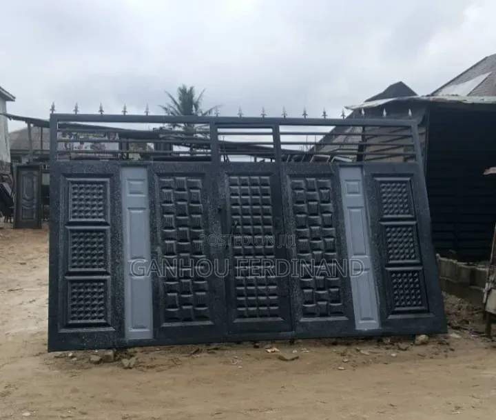 Welder Rolling Gate