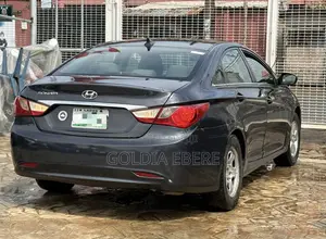 Hyundai Sonata 2011 Black