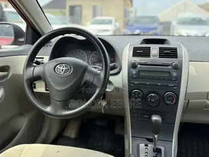 Toyota Corolla 2012 Red