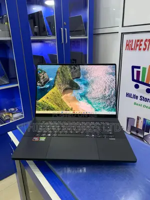 Laptop Asus ProArt PX13 64GB AMD Ryzen 9 SSD 4T