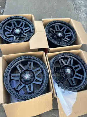 17inche Rim Off Road Pure Black Toyota Tacoma ,Hilux,