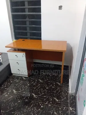 Design 4ft Table