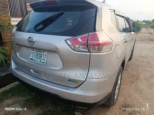 Nissan X-Trail 2016 Silver