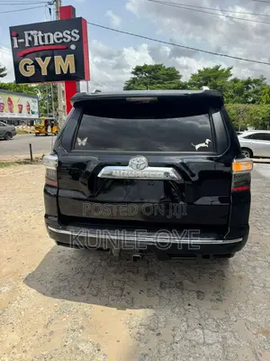 Toyota 4-Runner SR5 4dr 4x2 (4.0L 6cyl 5A) 2016 Black