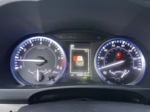 Toyota Highlander XLE 2019 Silver