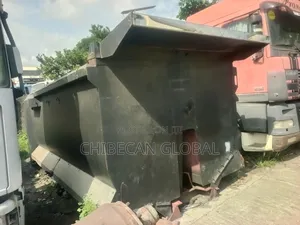 Heavy‐Duty Dump/Tipper Truck Bucket for Sale : Used