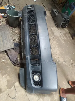 Front Bumper Range Rover Vogue 2012