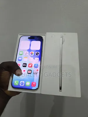 New Apple iPhone Air 256 GB Gold