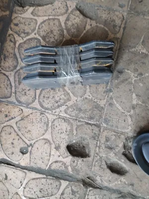 Front Brake Pads Range Rover Sport 014