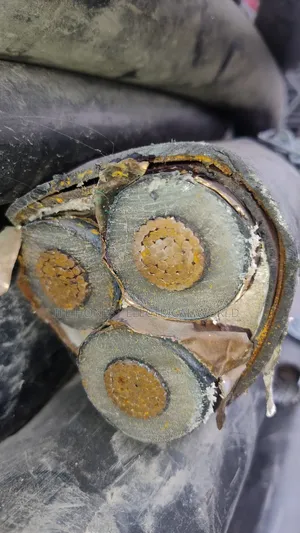 Xlpe 11kv 300mmx3core