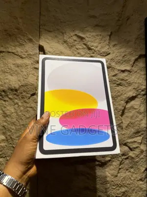 New Apple iPad (2025) 128 GB Silver
