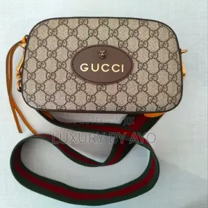 Gucci Supreme Messenger Bag