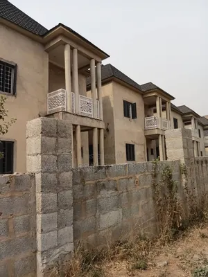4bdrm Townhouse/Terrace in Mpape for sale
