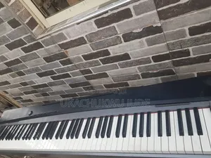 Casio Privia Px-130digital Stage Piano Featuring 88 Weighted Keys.