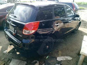 Toyota Matrix XR Hatchback FWD (1.8L 4cyl 4A) 2004 Black
